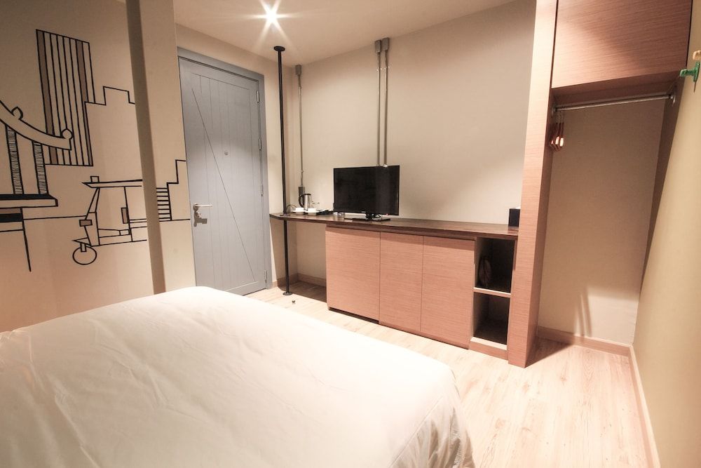 THA City Loft by TH District Superior Room 17