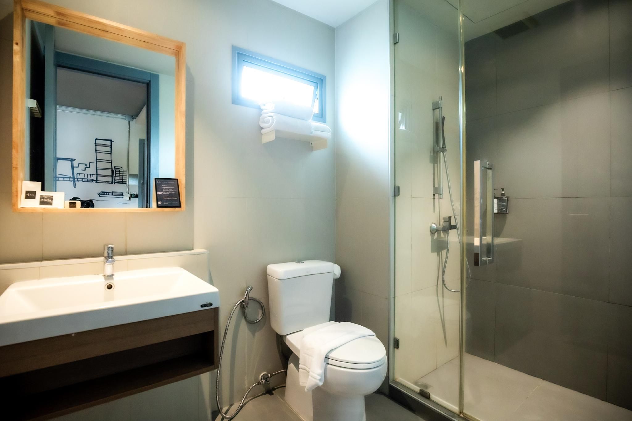 THA City Loft by TH District Superior Room 15