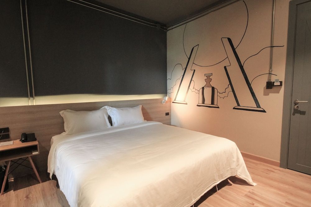 THA City Loft by TH District Superior Room 7