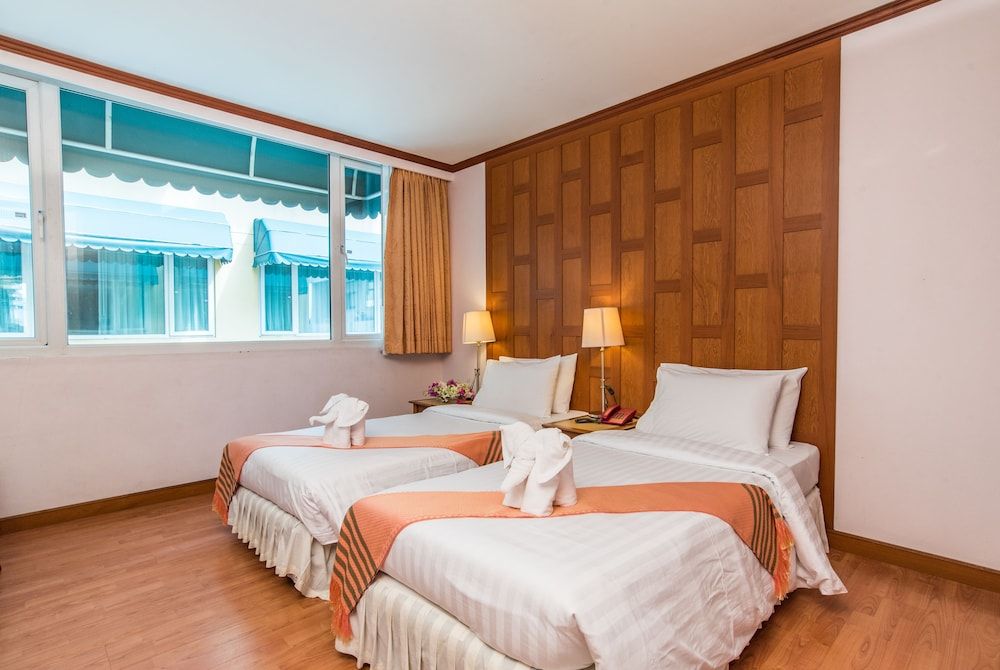 undefined New Siam Riverside 4