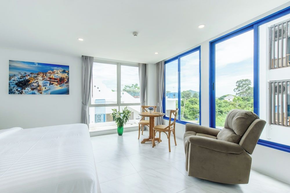 Costa Village Bangsaray Grand Deluxe Room 4