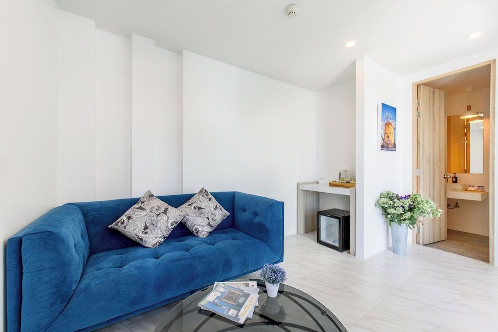 Costa Village Bangsaray Grand Deluxe Room 12