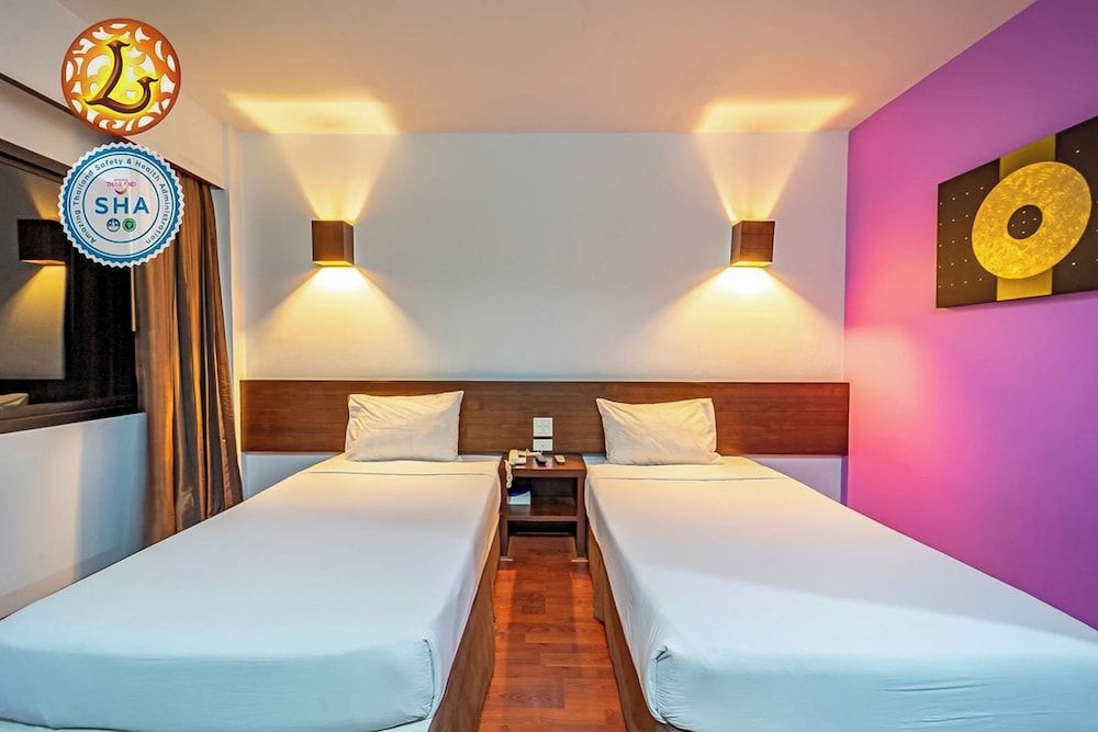 Deluxe Twin Room