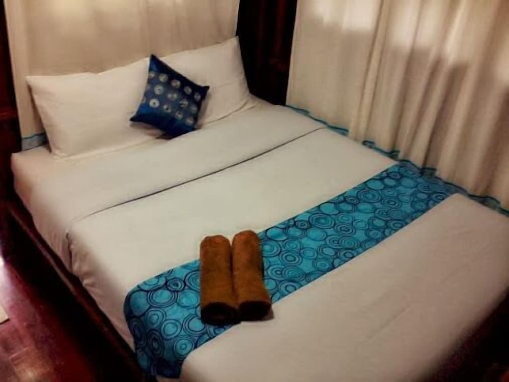 Baansuanlynjee Maeklong Resort Bungalow, Lanai, Garden Area