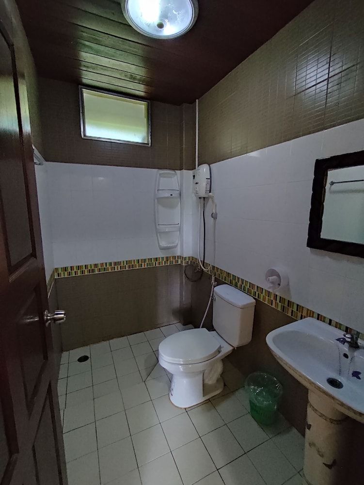 Baansuanlynjee Maeklong Resort Villa 2 Bedroom 9