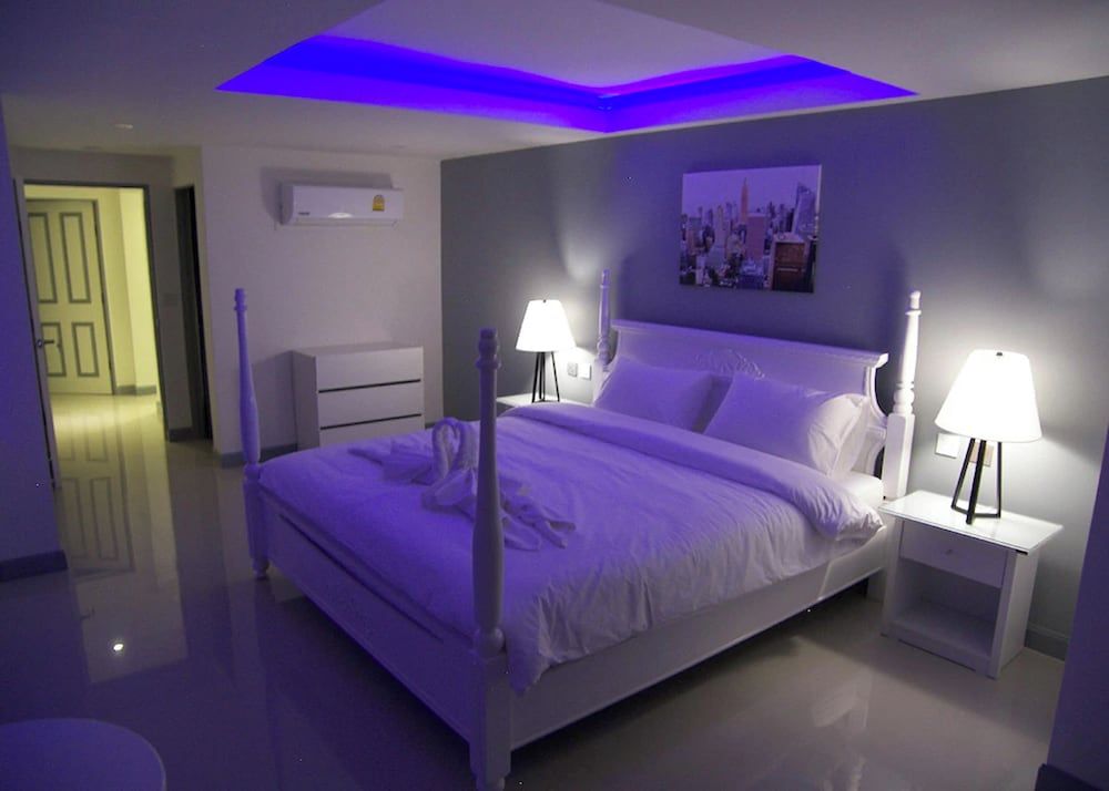 undefined Swiss Villas Panoramic 8