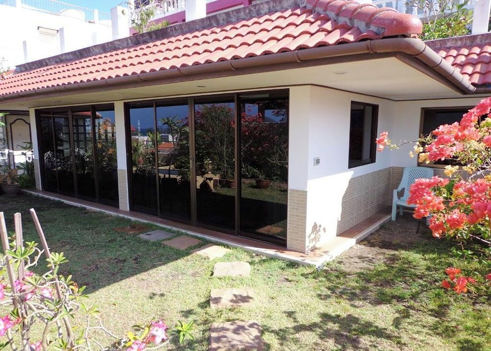 undefined Swiss Villas Panoramic 5