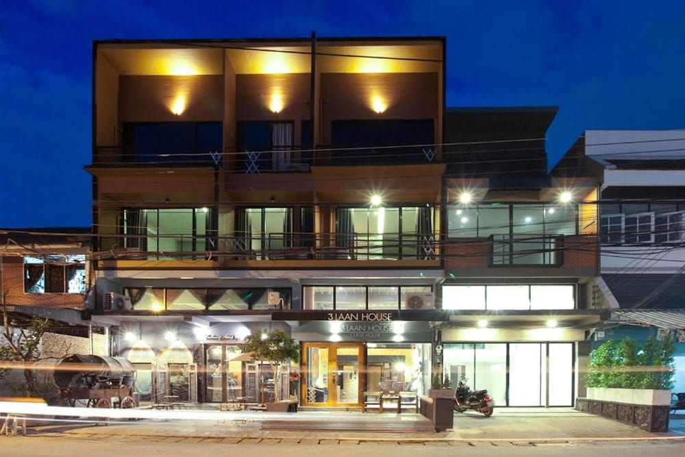 undefined 3Laan House 4