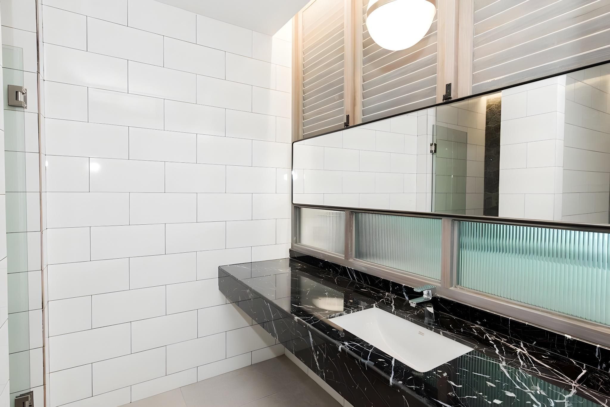 Deluxe Pool Access Room