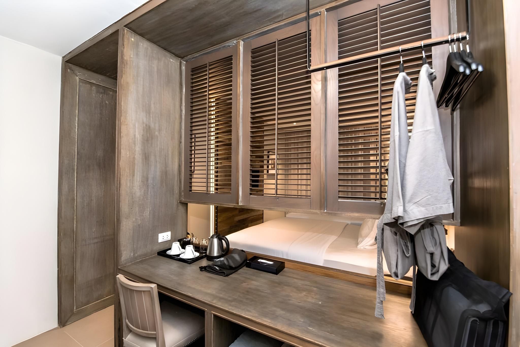 Superior Pool Access