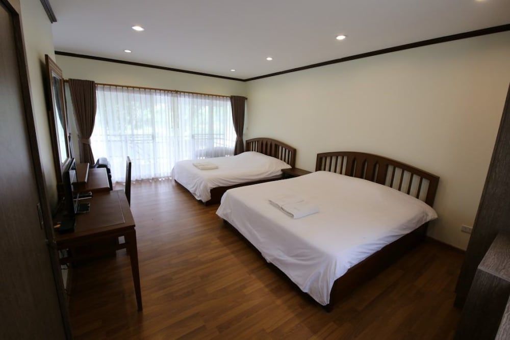 undefined Greenfield Valley Fishing Resort 6