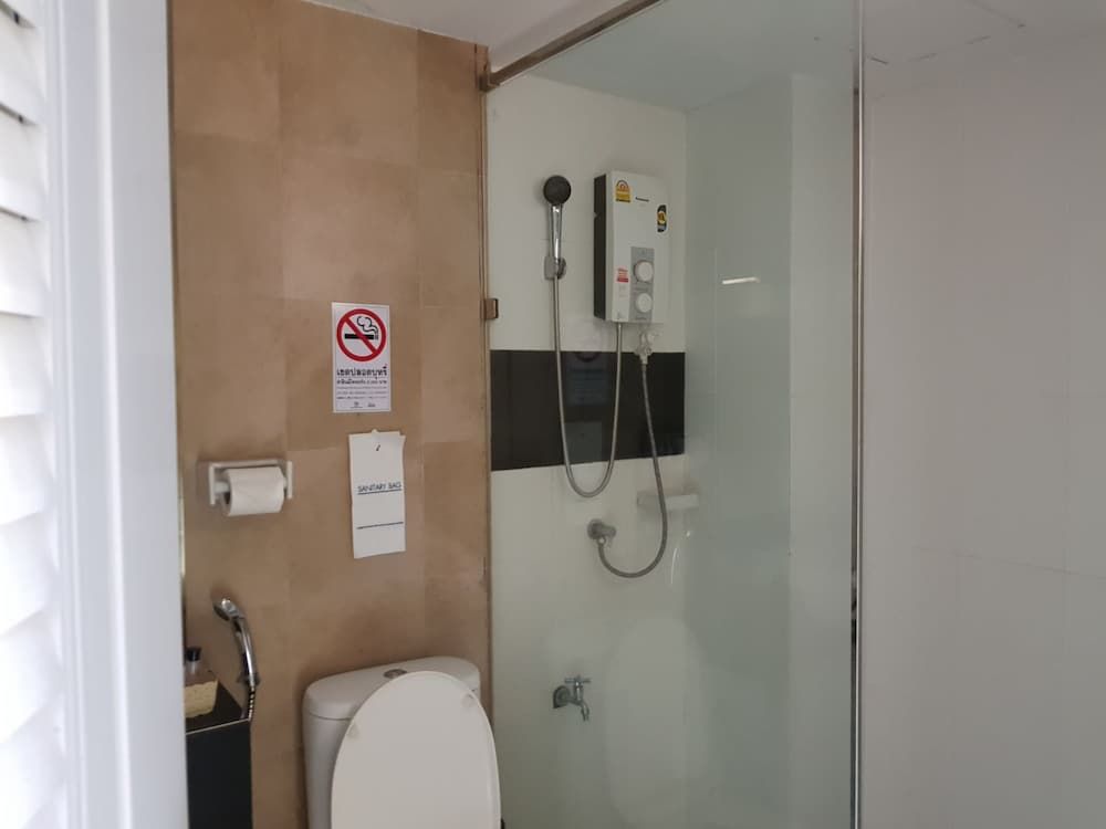 Elite Residence Phitsanulok Superior Twin Room 4