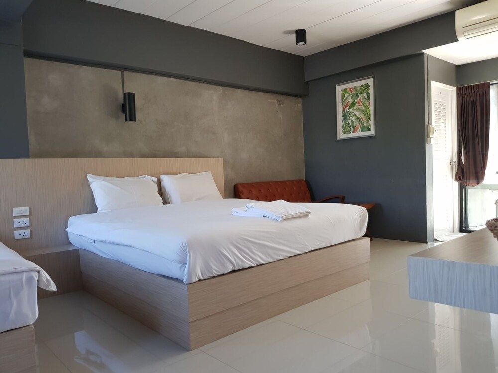 Elite Residence Phitsanulok Family Room 4
