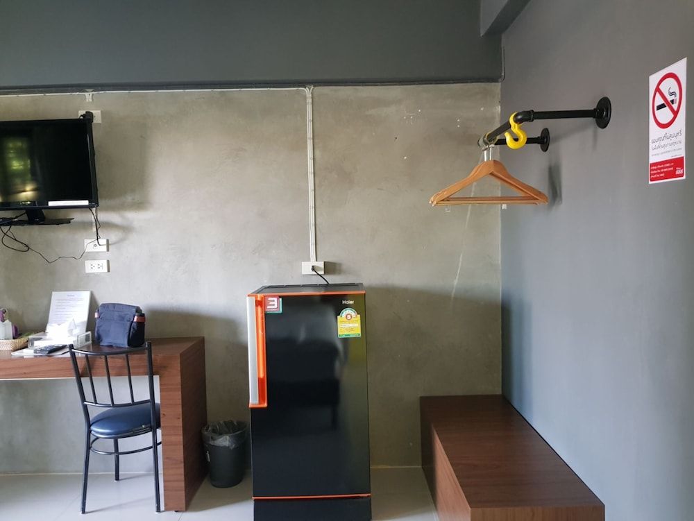 Elite Residence Phitsanulok Superior Twin Room 2