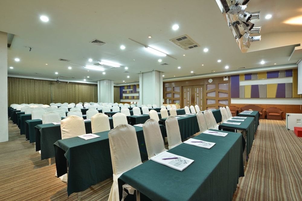 undefined Hip Bangkok 3