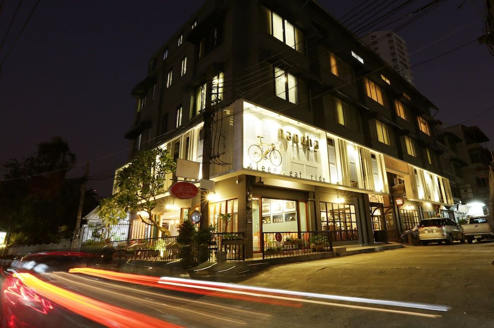 undefined Nandha Hotel 6