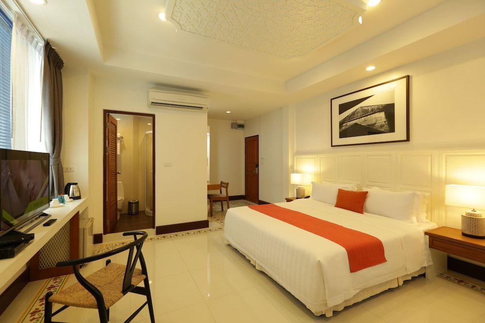 Nandha Hotel Classic Superior Double Room 2