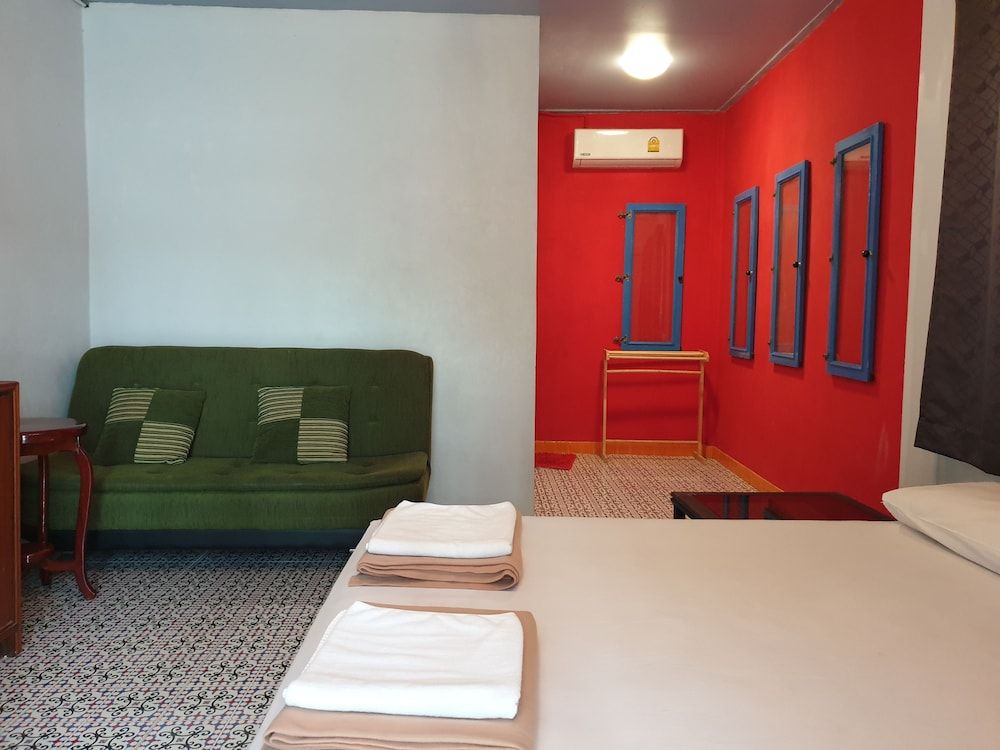 Super Hostel Signature Room, Non Smoking 6