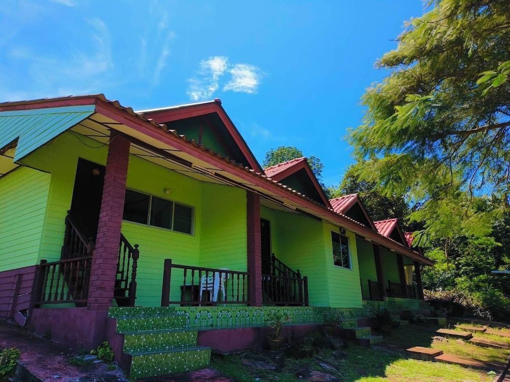 undefined Phi Phi View Point Resort 10