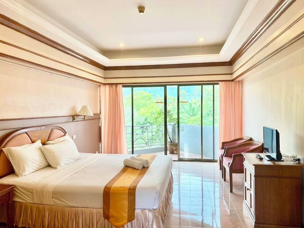 Supar Royal Beach Hotel