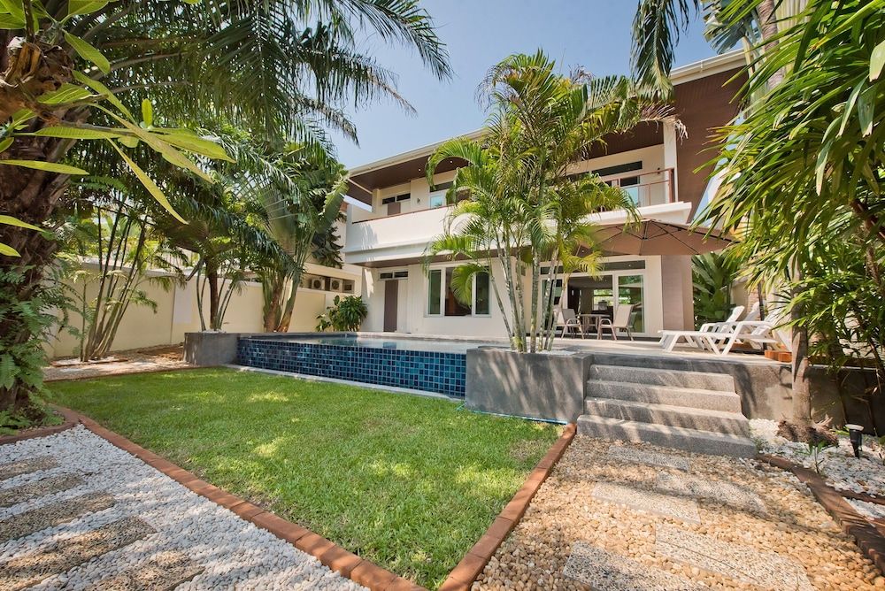 undefined Tropicana Pool Villa 8