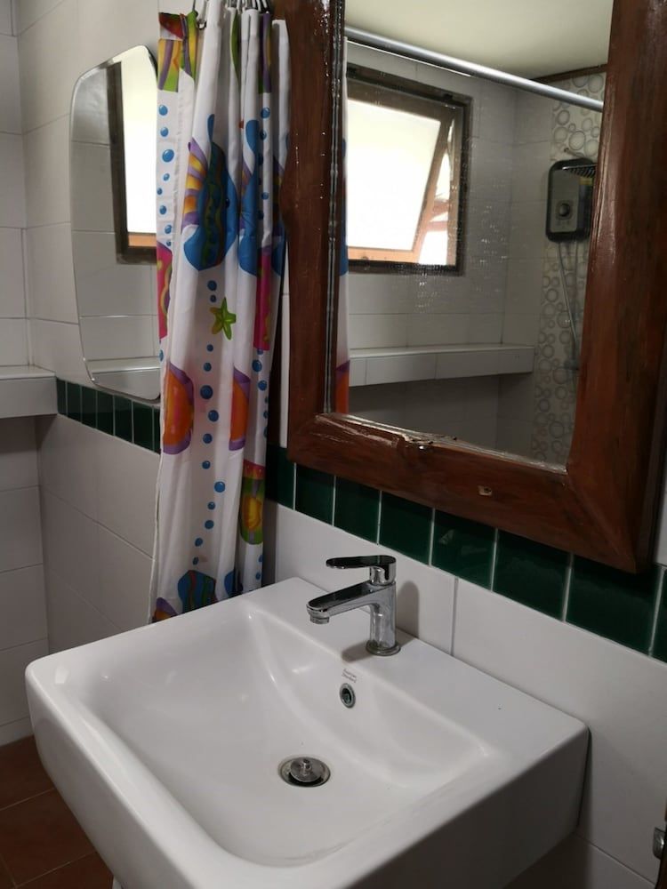 GongKaew HuenKum Hotel House, 2 Bedrooms 4