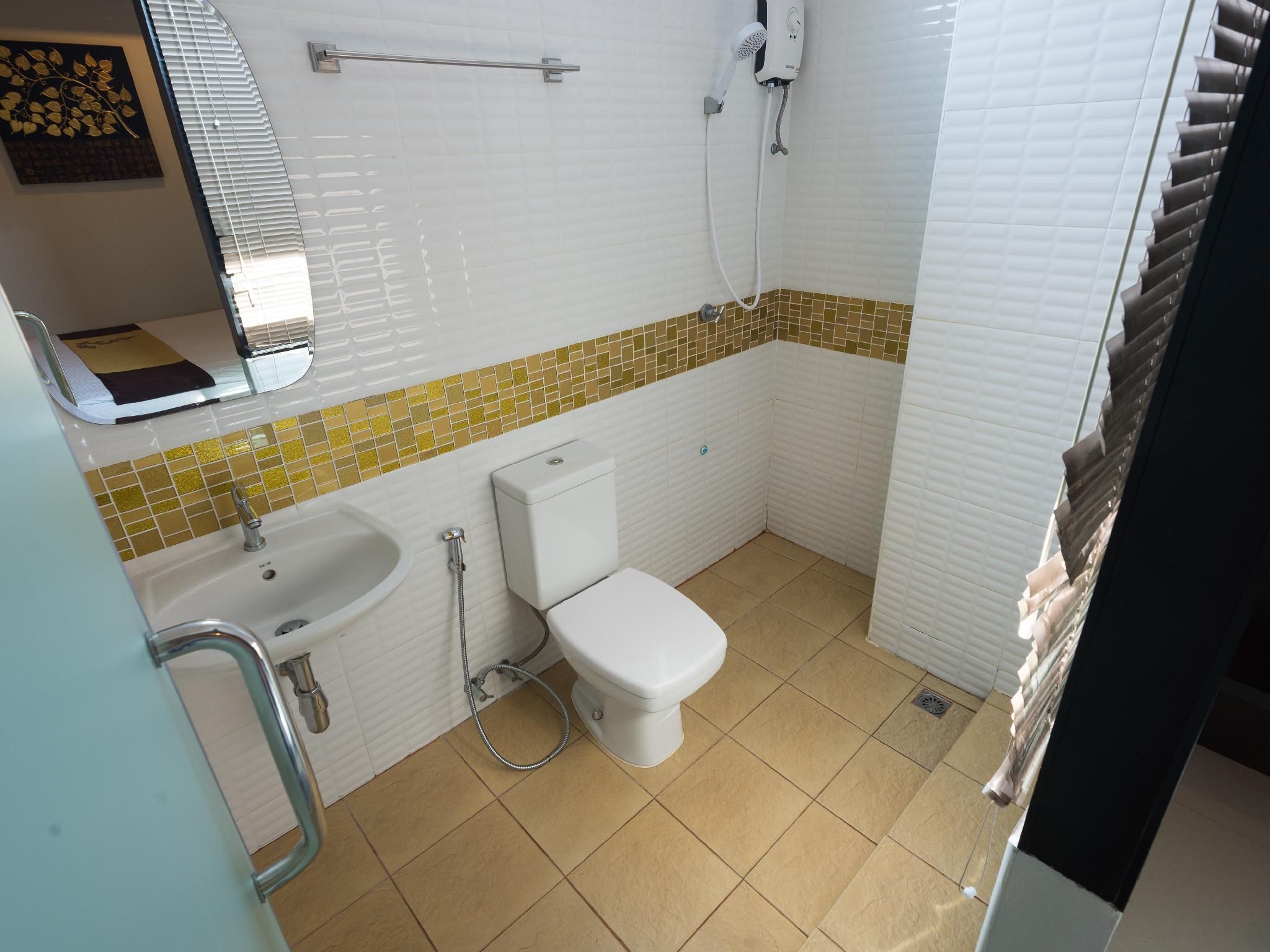 Adamaz House Superior Double Room 3