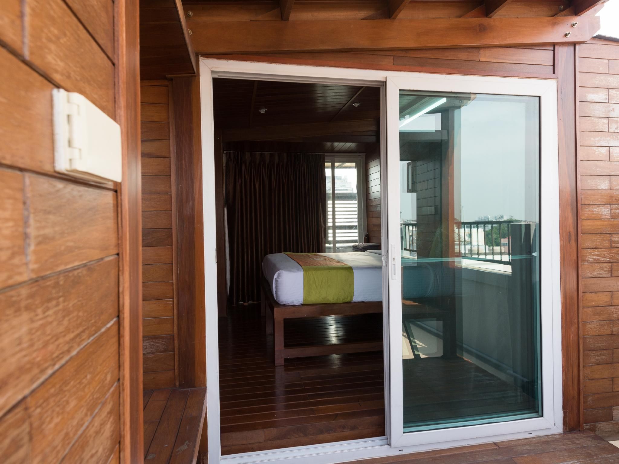 undefined Adamaz House 8