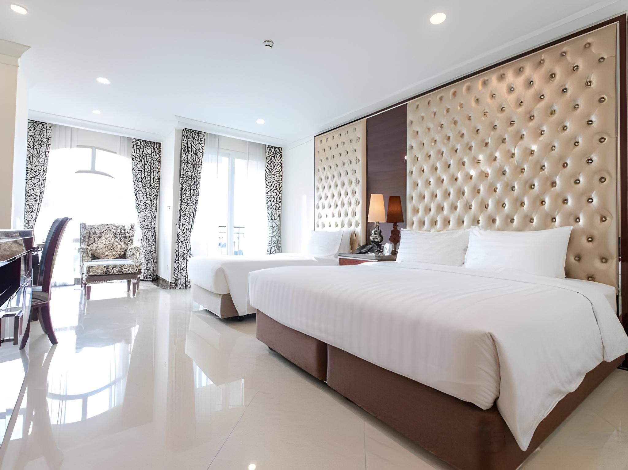 undefined LK Celestite 7