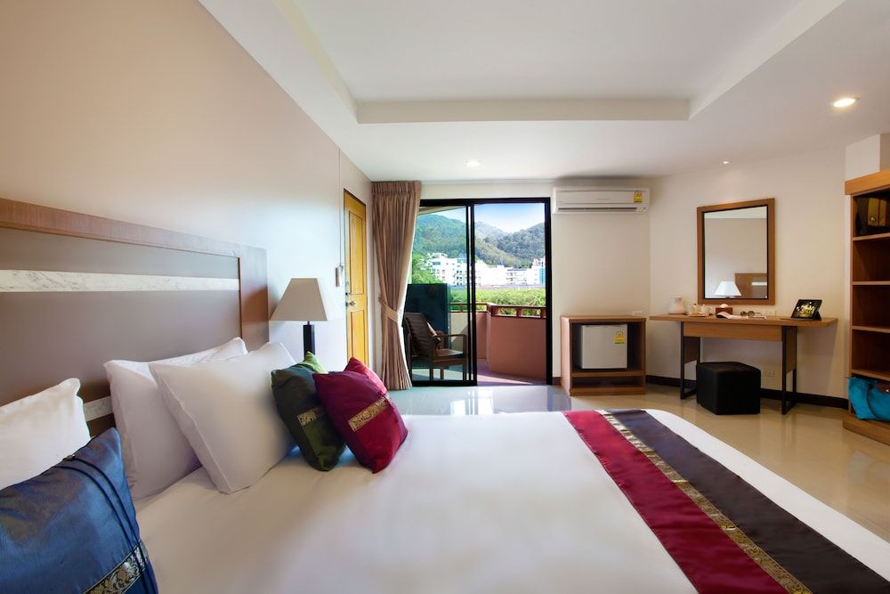 undefined Patong V Hotel 7