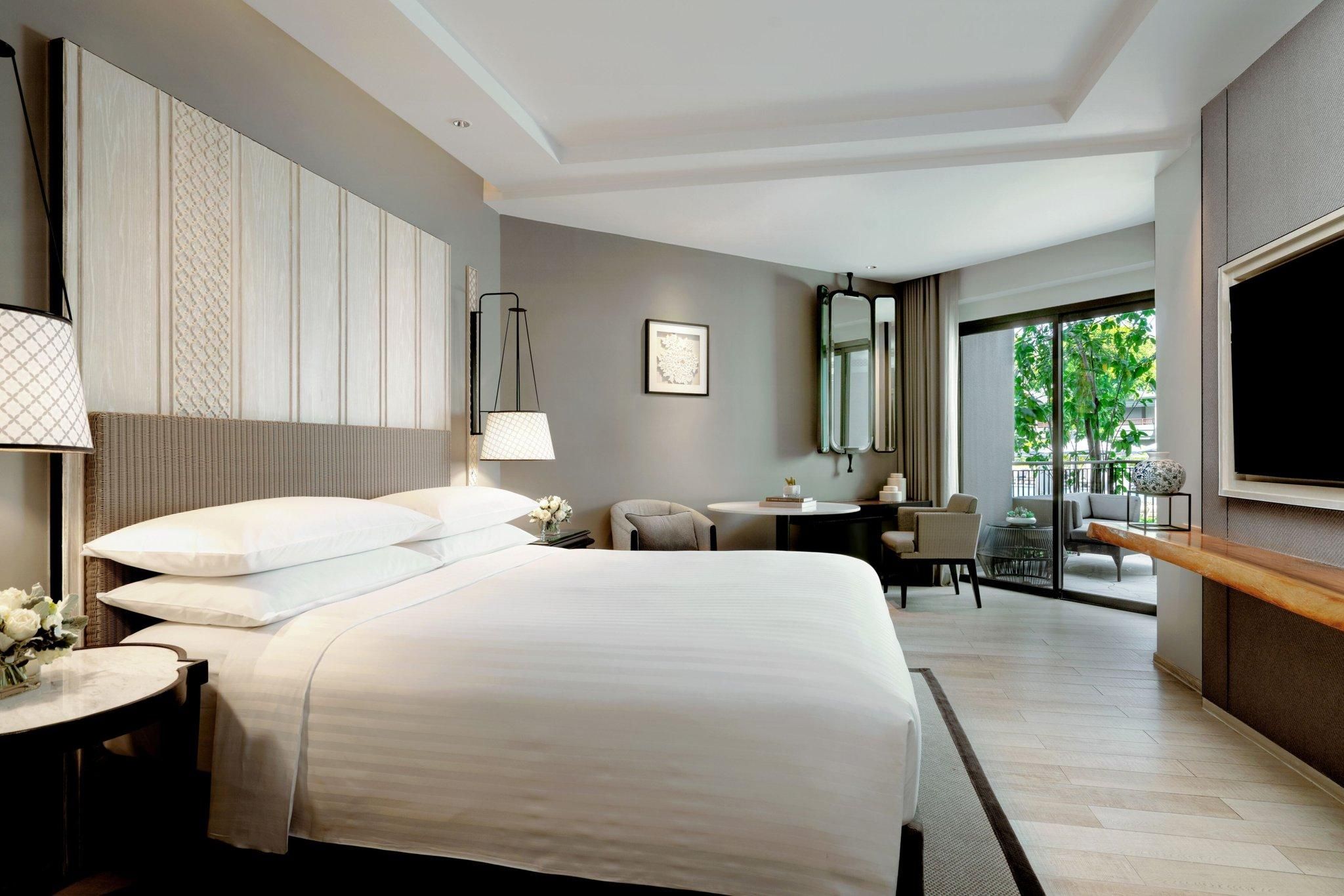 1 Bedroom Suite, 1 King