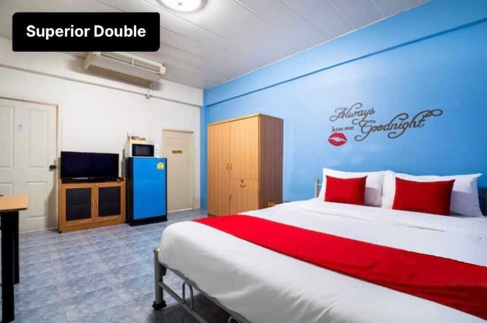 undefined Aromdee Apartment 9