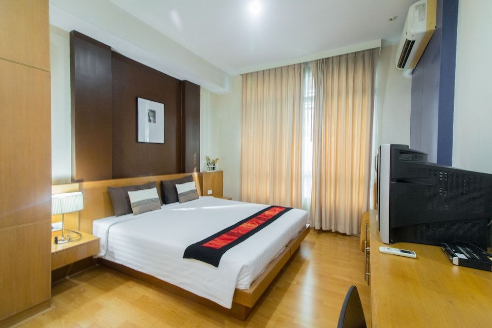 Silom convent garden Studio C 2