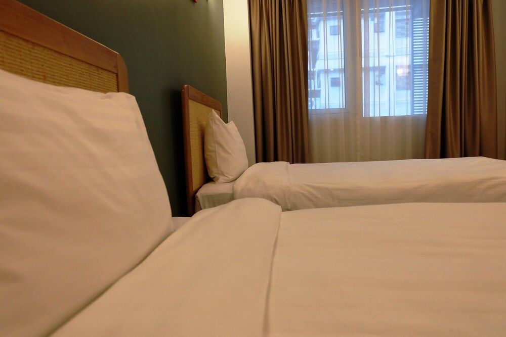 undefined Cozy at 9 Hotel and Kitchen 10