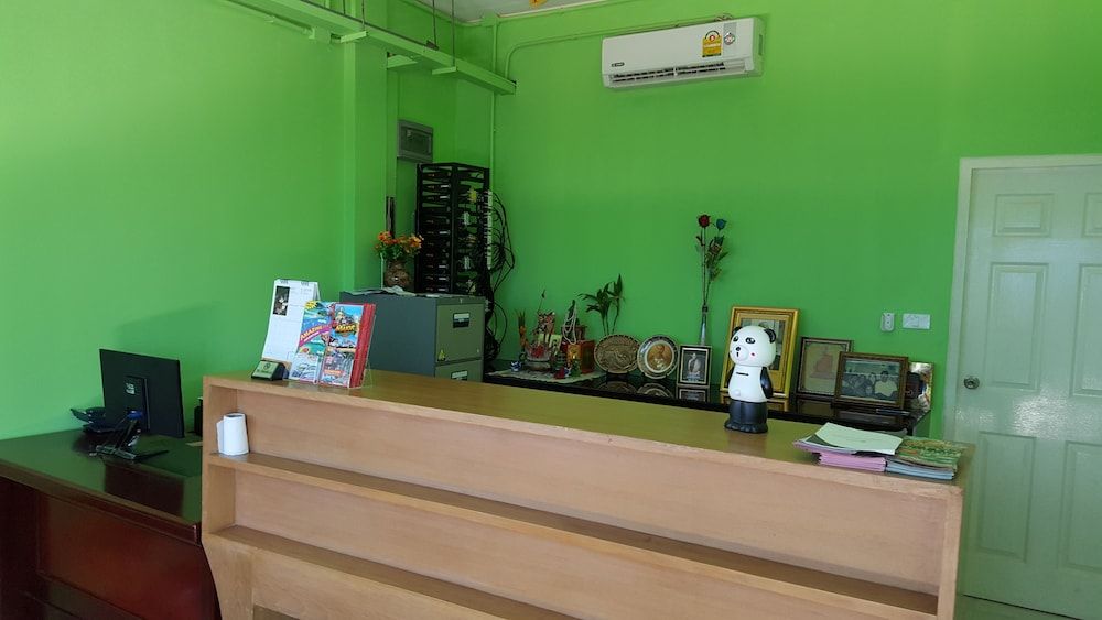 Check-in Check-out Kiosk