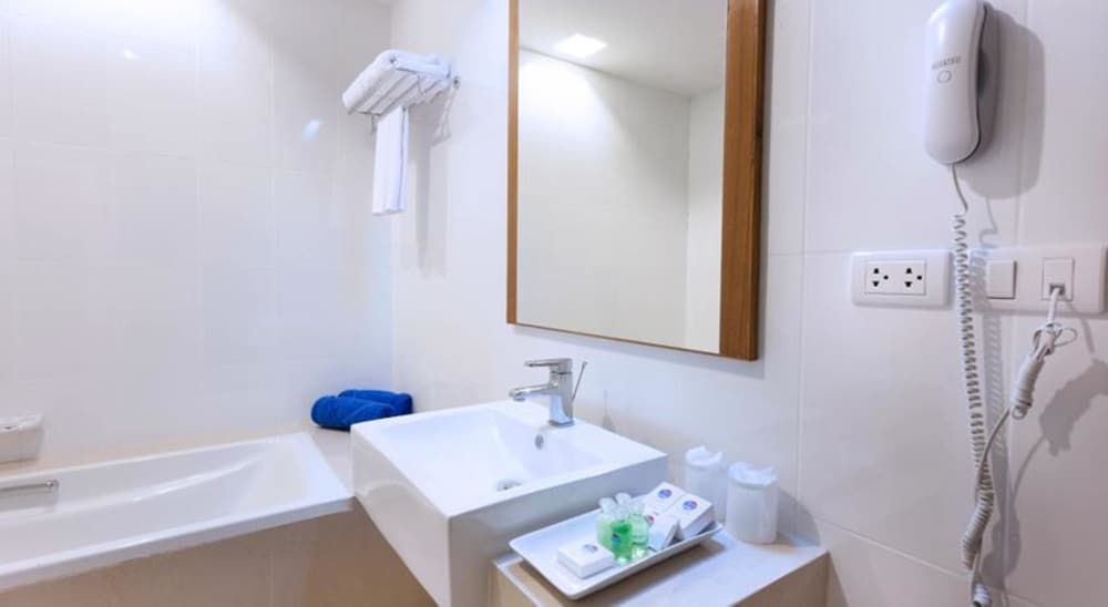 Rawai Princess Hotel Family Room 5