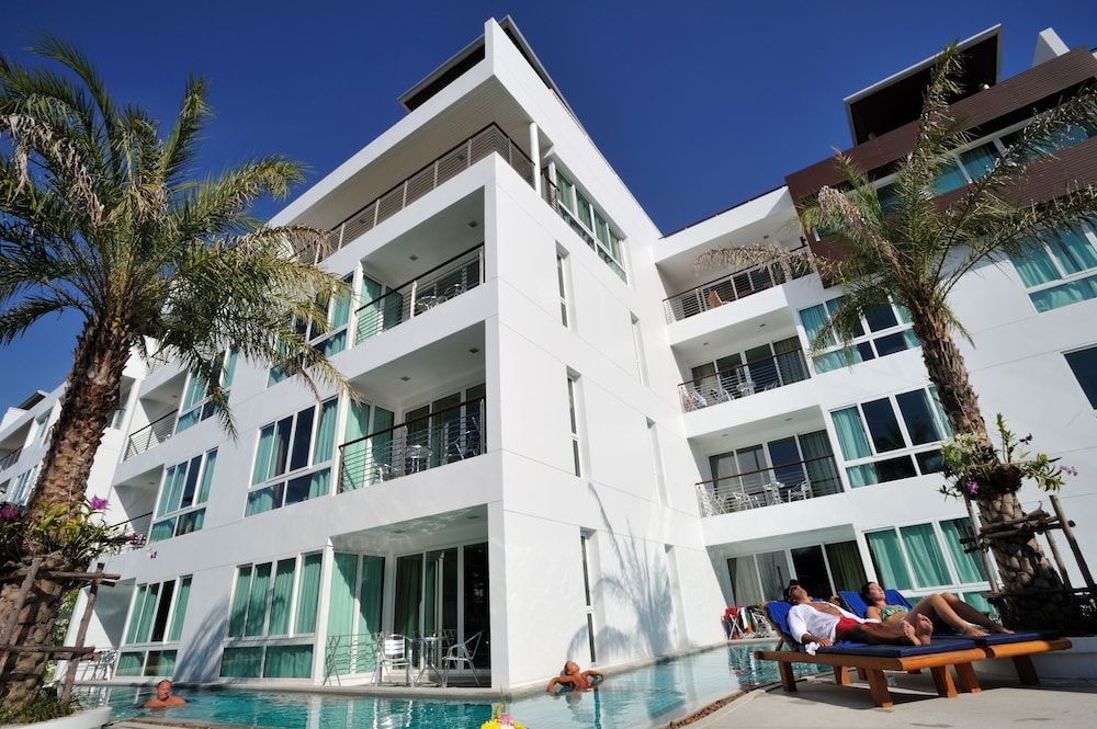 undefined The Palms Kamala Beach 3