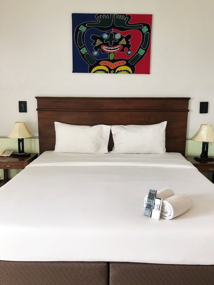 Sutus Court 1 Standard Double Room with Balcony