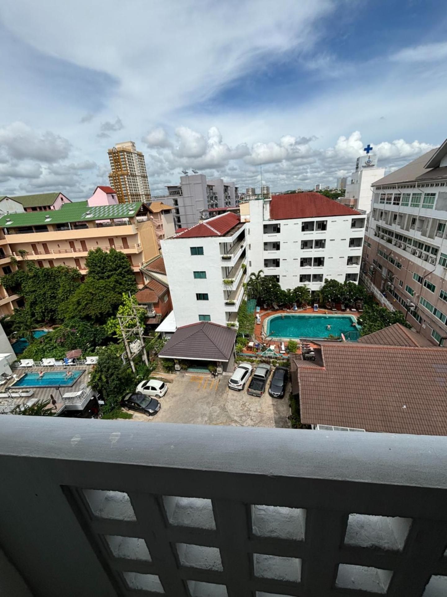 Sutus Court 1 Standard Double Room with Balcony 7