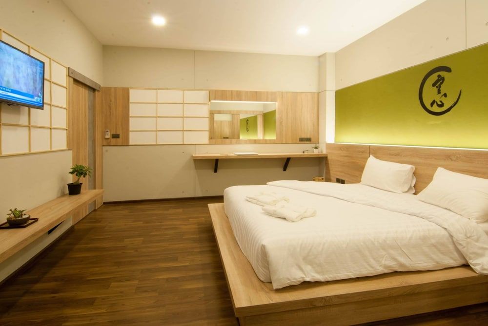 Zenith Residence Hotel Suite