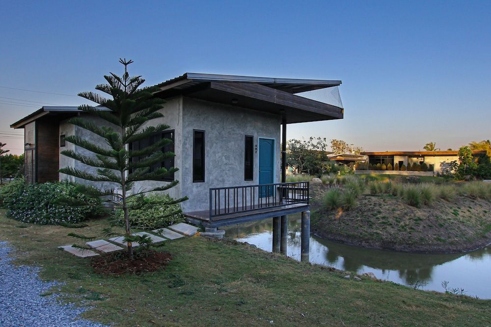 undefined White Knot Khao Yai 4