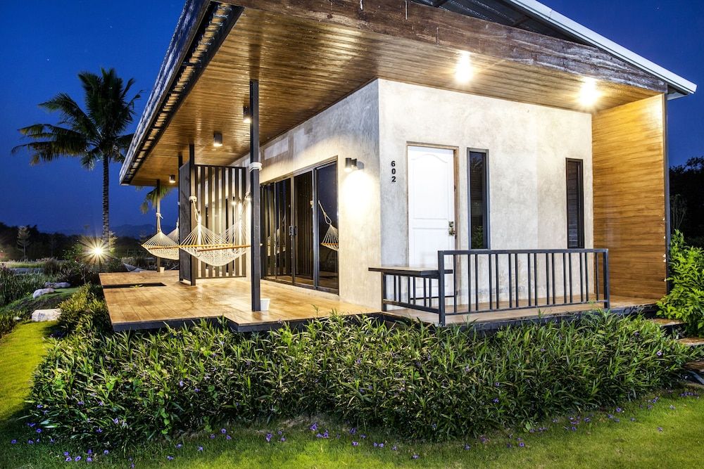 undefined White Knot Khao Yai 3