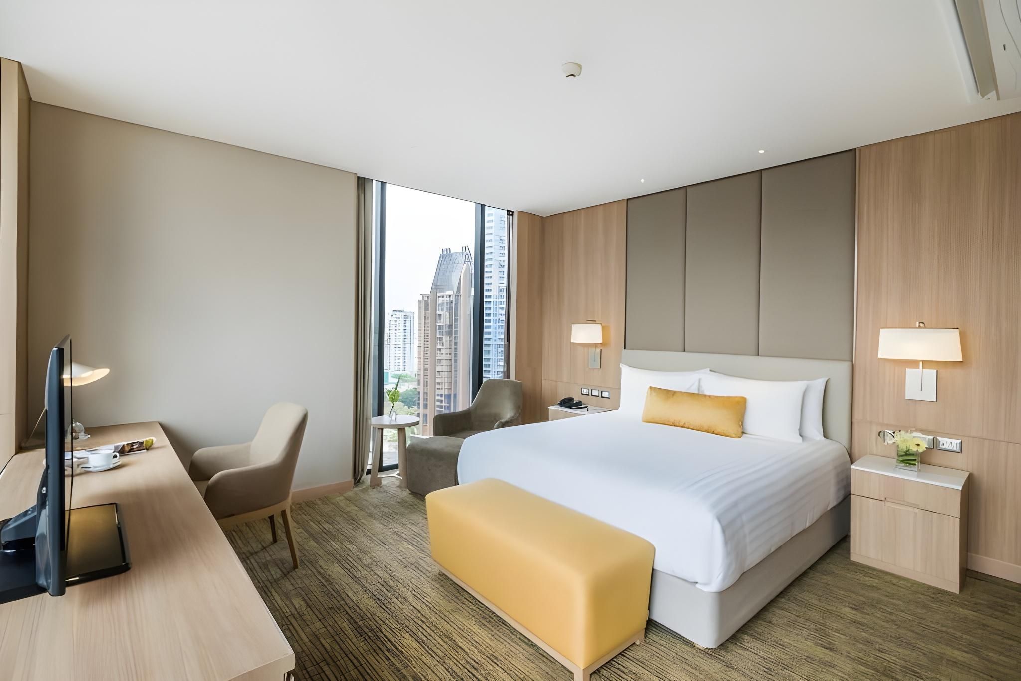 Grand Executive Room