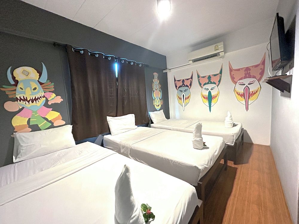 undefined Hide Bangkok Hostel 2