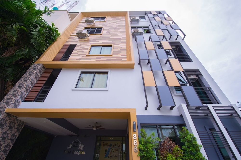 undefined Hide Bangkok Hostel 4