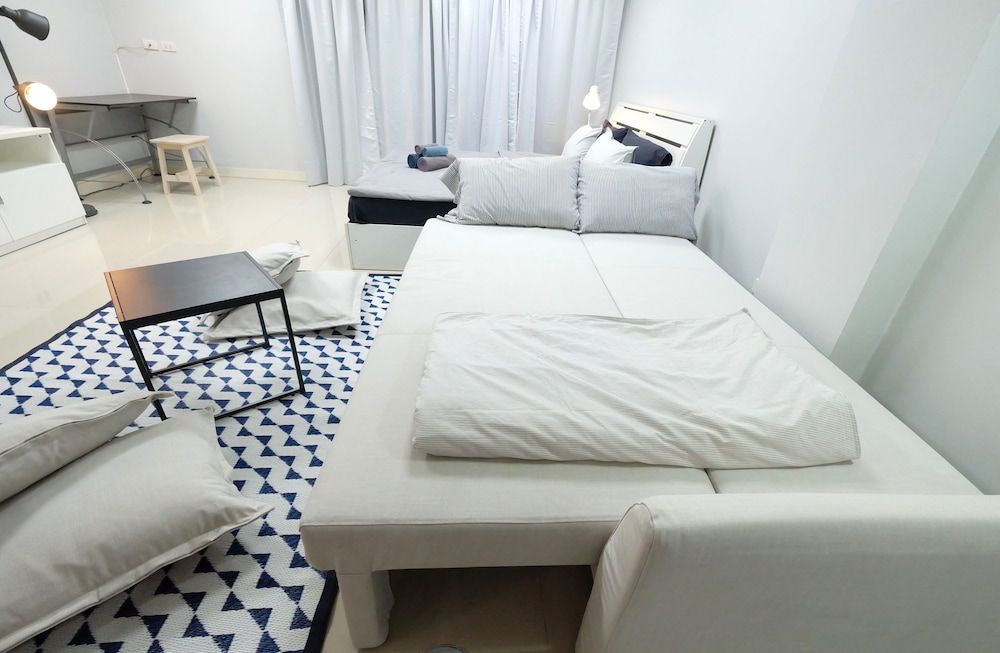 undefined S Apartment 4