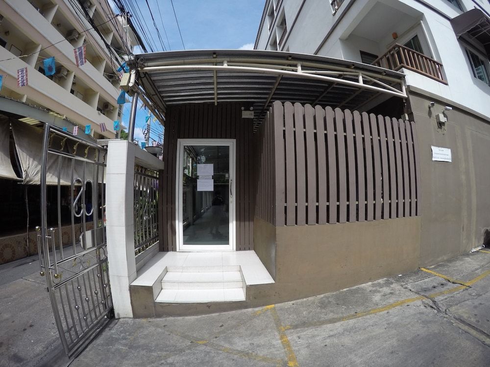 undefined S Apartment 2