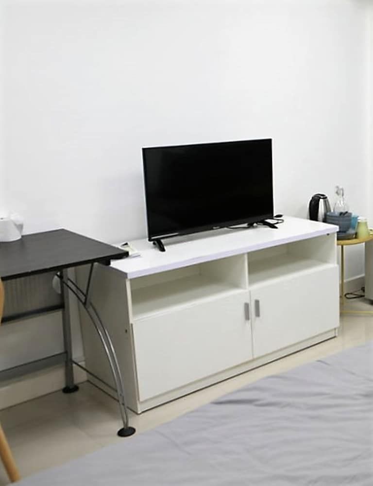 S Apartment Deluxe Double Room, Balcony S104 12