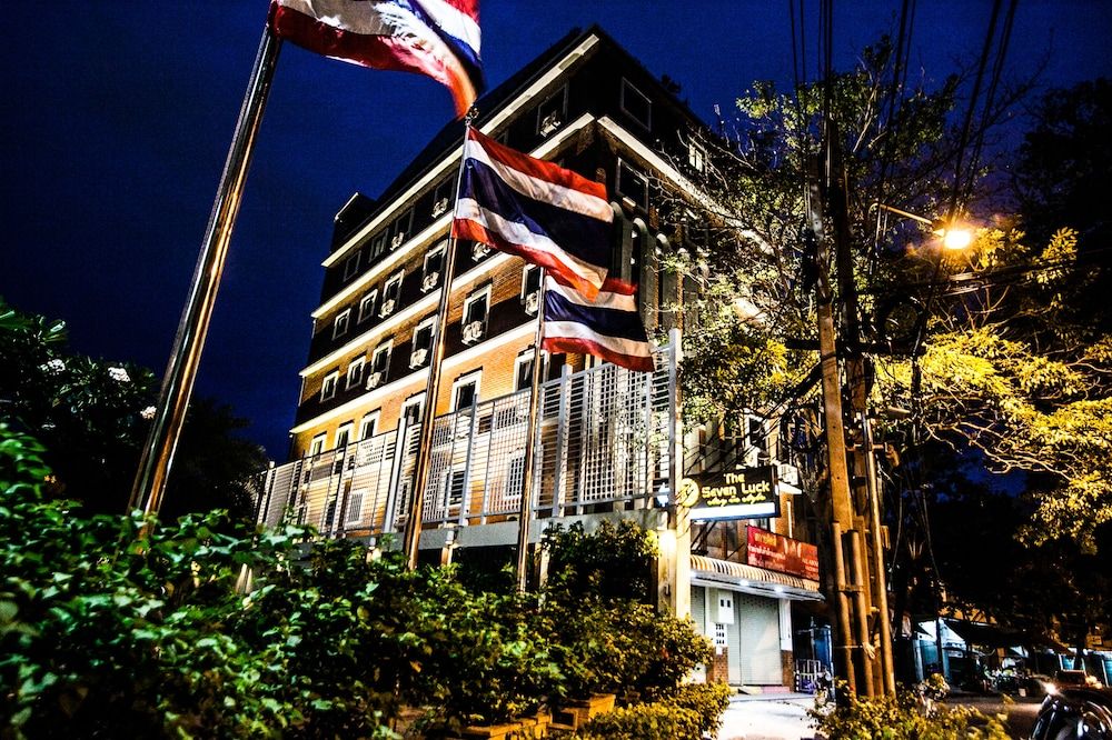 undefined The Seven Luck 7