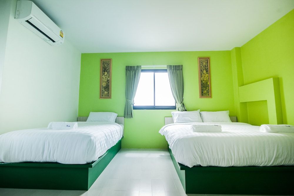 The Seven Luck Triple Luck Room 5